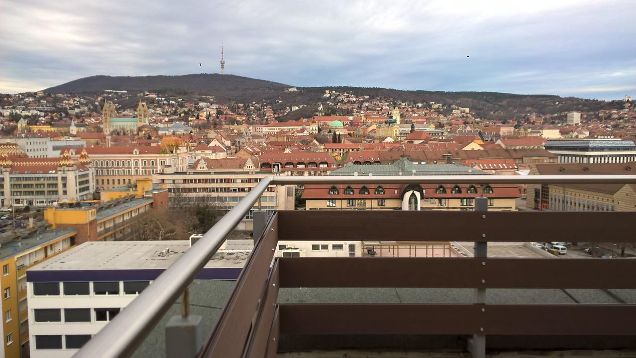 Panorama City Apartman Pécs Extérieur photo